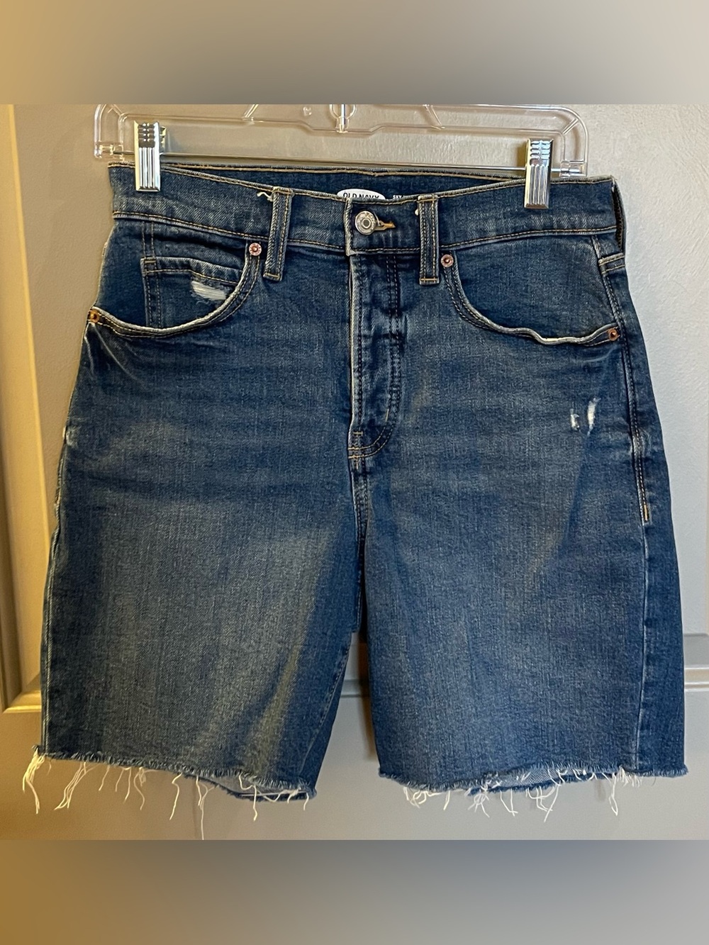 Old Navy Sky Hi Short Extra High Rise Button Fly Dark Wash Size 4